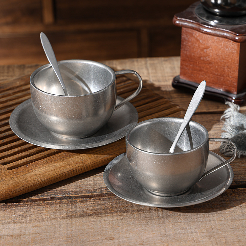 Conjunto de Copo e Prato Estil - Vintage Coffee Equipment avaliação e preço